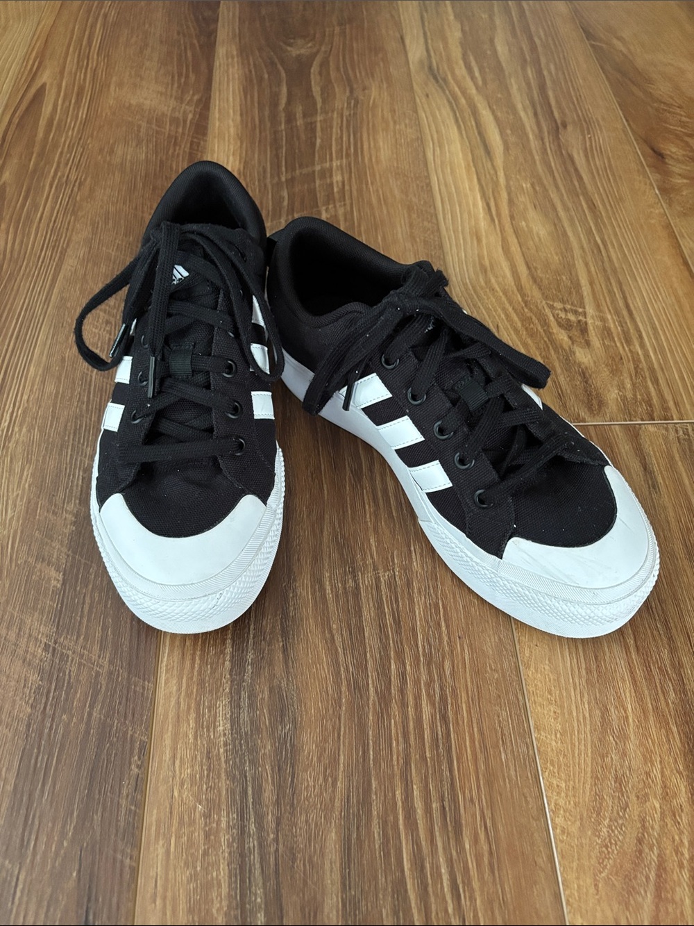 Women’s Adidas Bravada 2 Low Platform Sneakers in Black and White size 8